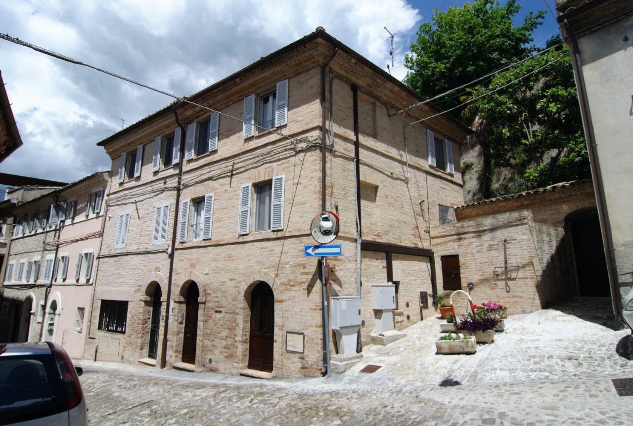 Alloggio "La Fonte" Фермо Екстериор снимка